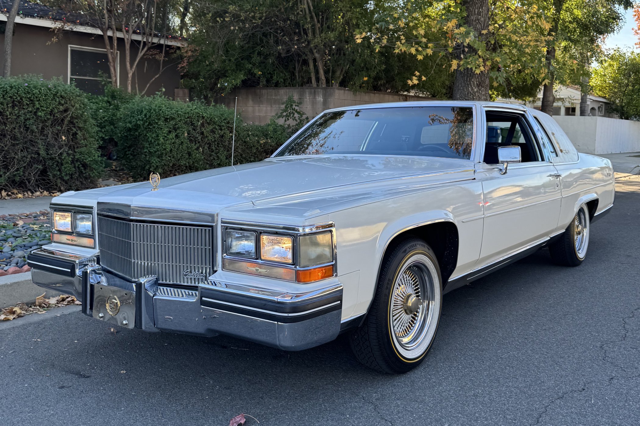 1985 Cadillac Fleetwood Brougham d’Elegance