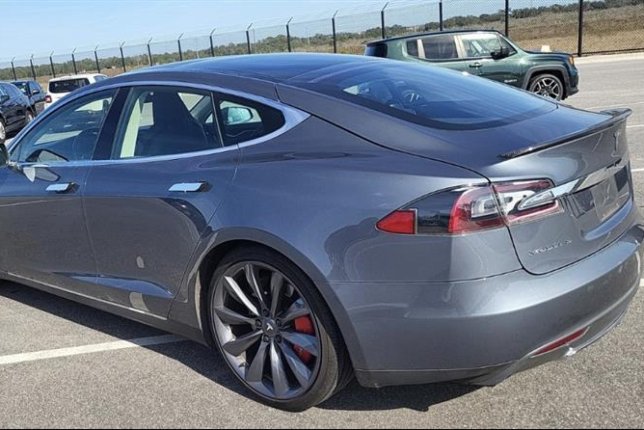 2013 Tesla Model S