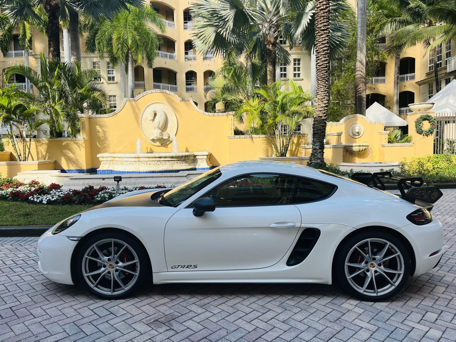 2019 Porsche 718