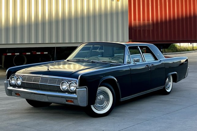 1963 Lincoln Continental