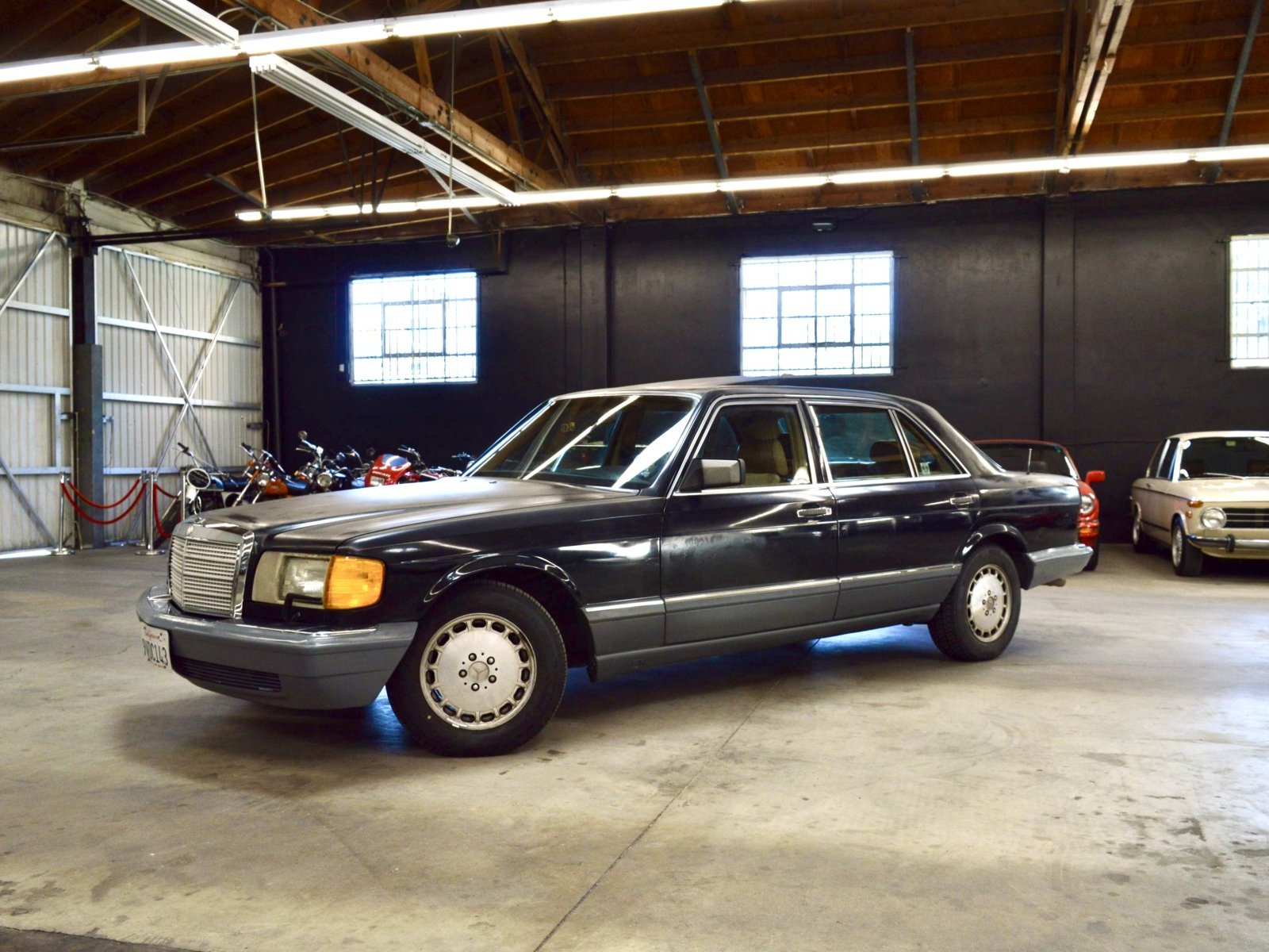 1989 Mercedes-Benz 560SEL