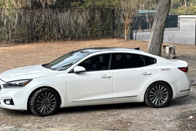 2017 Kia Cadenza