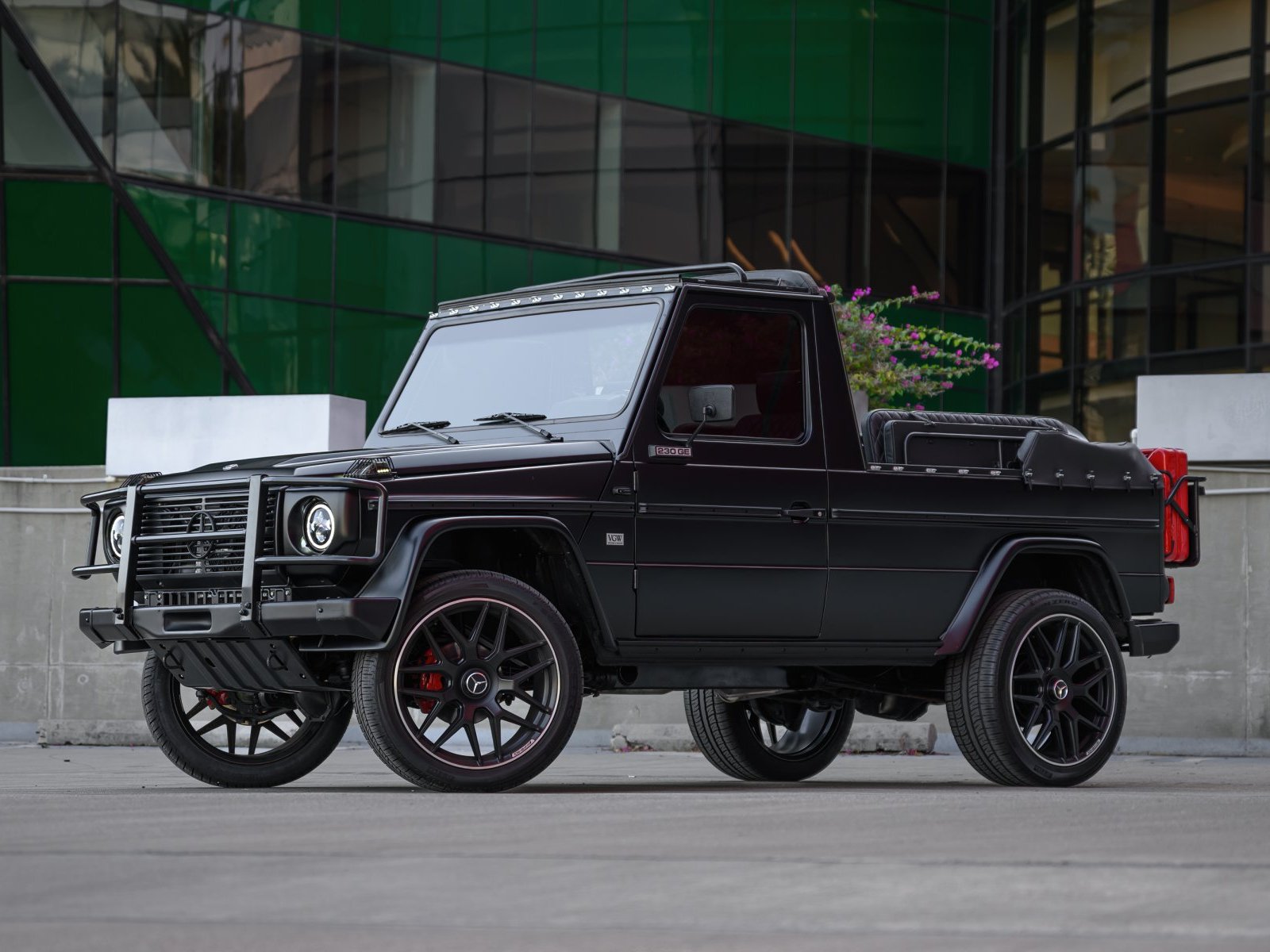 1991 Mercedes-Benz 230GE