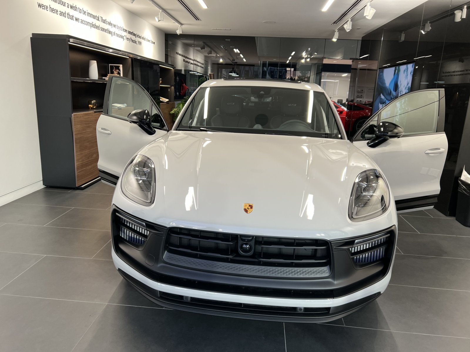 2026 Porshe Macan GTS