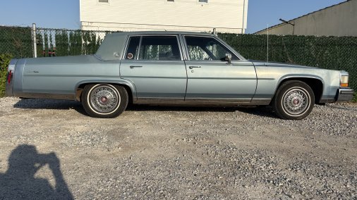 1986 Cadillac Fleetwood Brougham