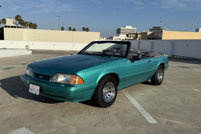 1993 Ford Mustang