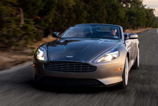 2014 Aston Martin DB9 Volante