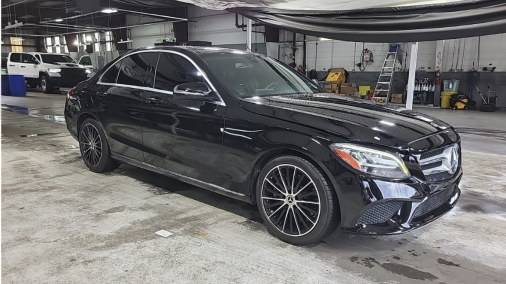 2019 Mercedes-Benz C300