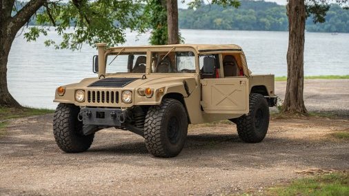 2013 AM General HMMWV