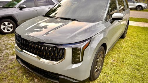 2025 Kia Carnival