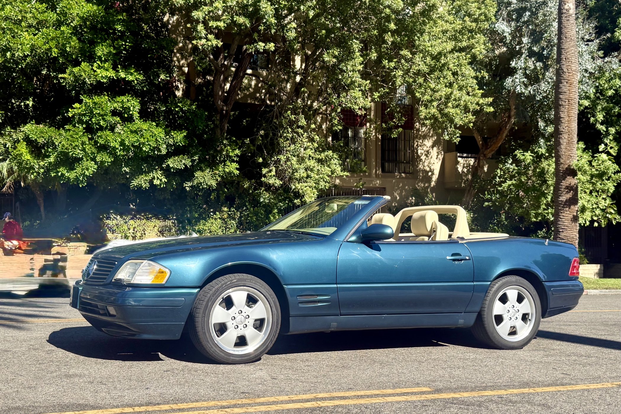 1999 Mercedes-Benz SL500