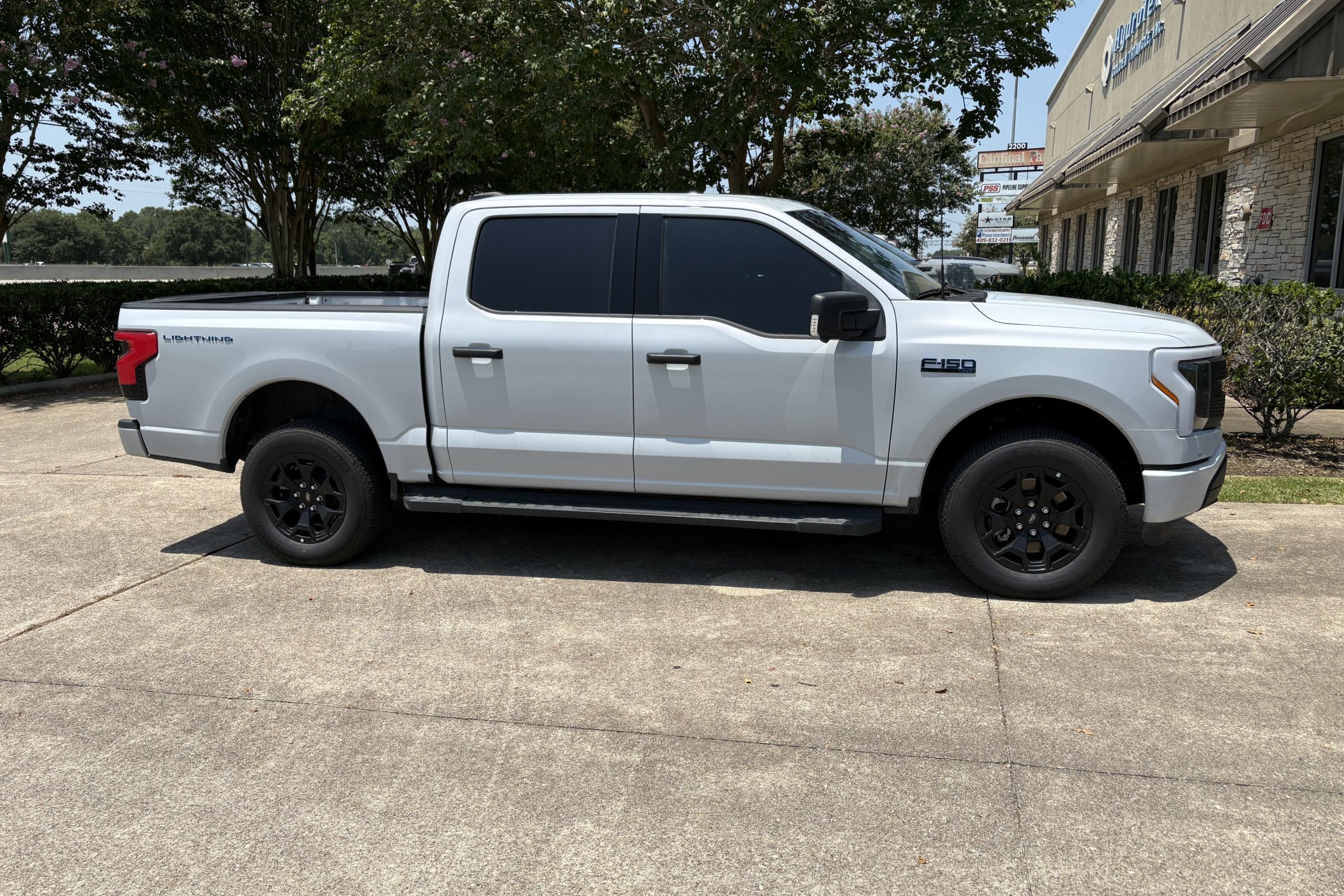 2025 Ford F-150 Lightning
