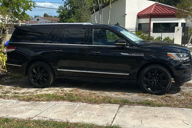 2022 Lincoln Navigator
