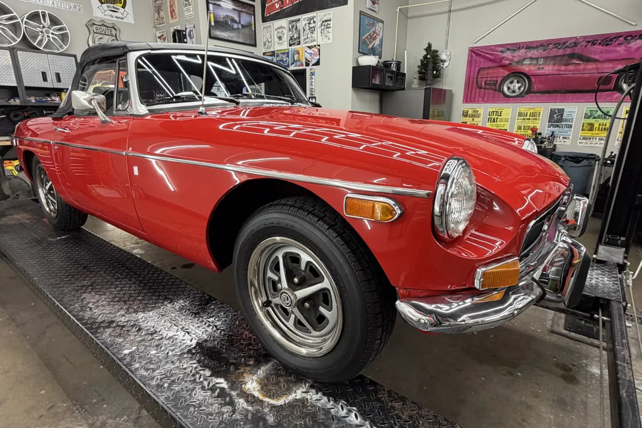 1973 MG MGB