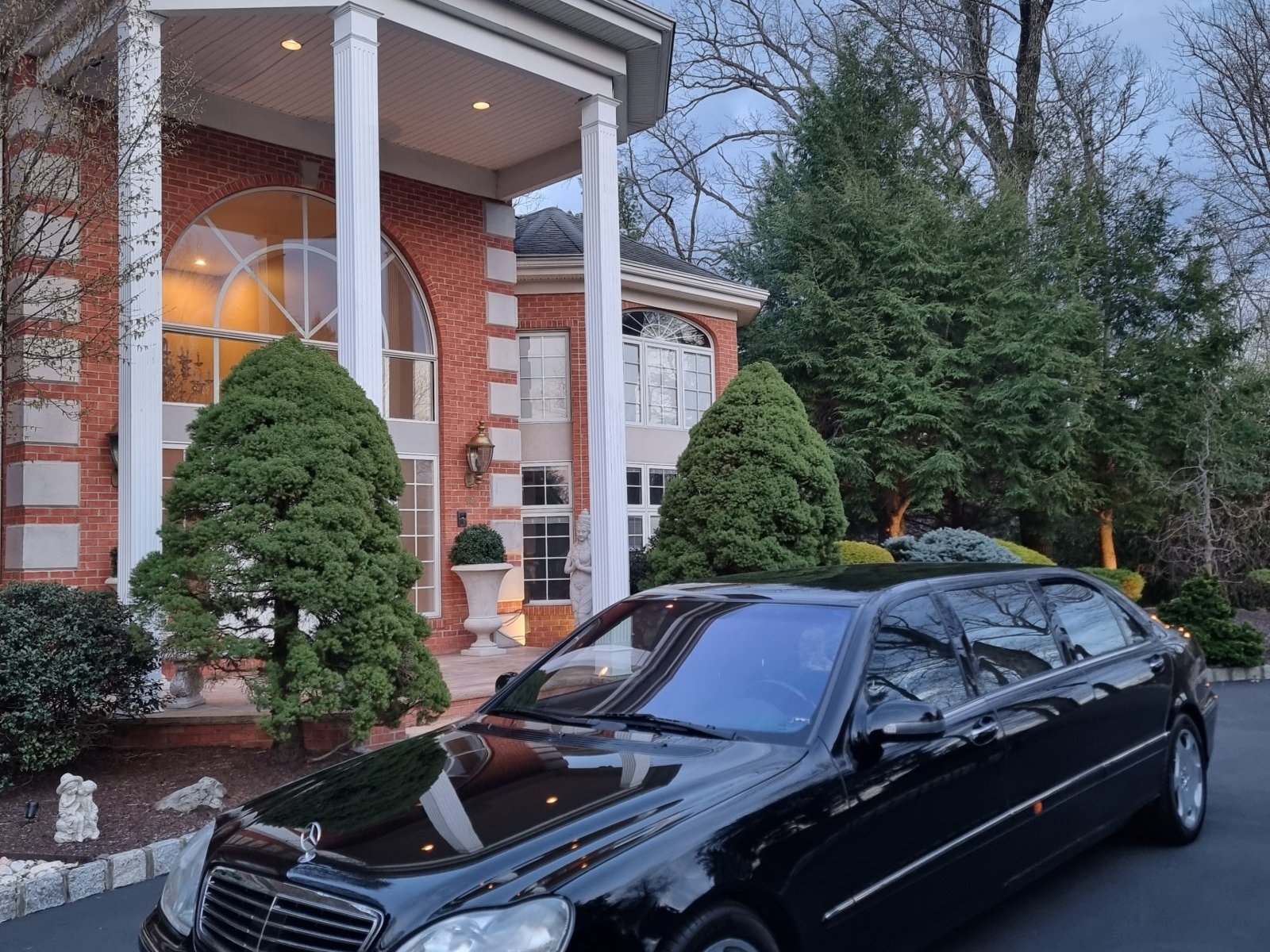 2001 Mercedes-Benz Pullman Limousine