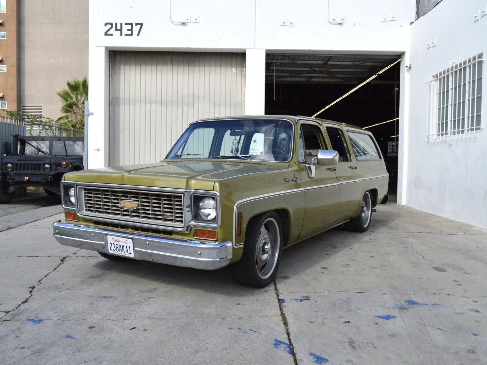 1973 Chevrolet Suburban C1500