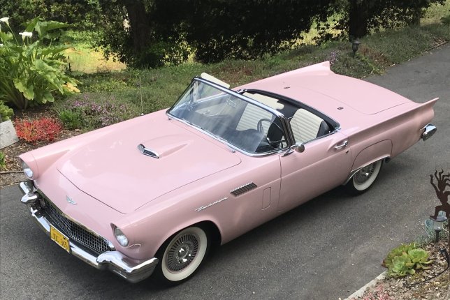 1957 Ford T-Bird