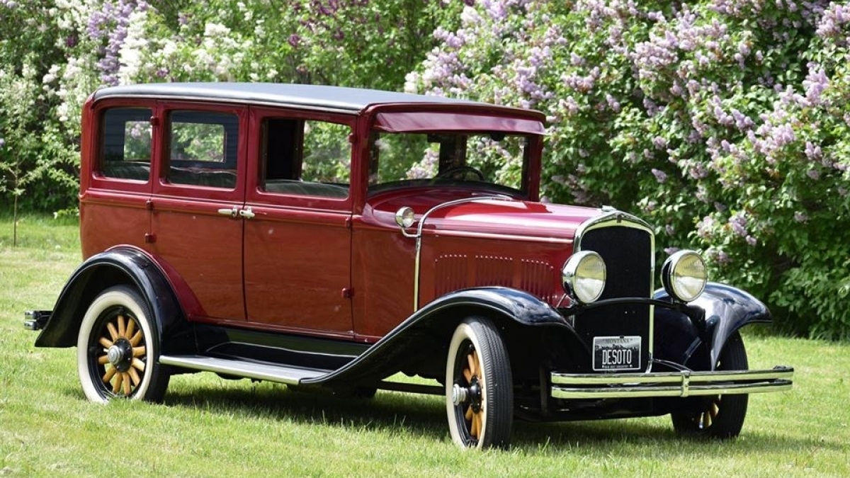 1929 DeSoto K Sedan