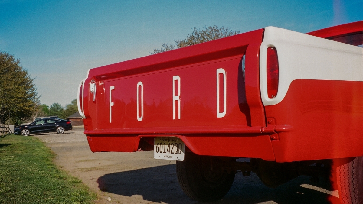 1961 Ford F-250