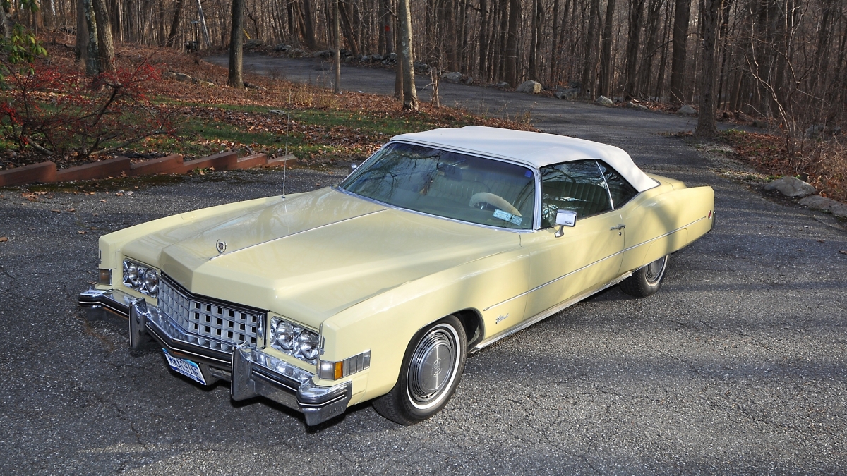 キャデラック　ゴールド　ローライダー　ハイドロ 1973 Cadillac Eldorado