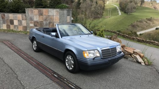 1994 Mercedes-Benz E320