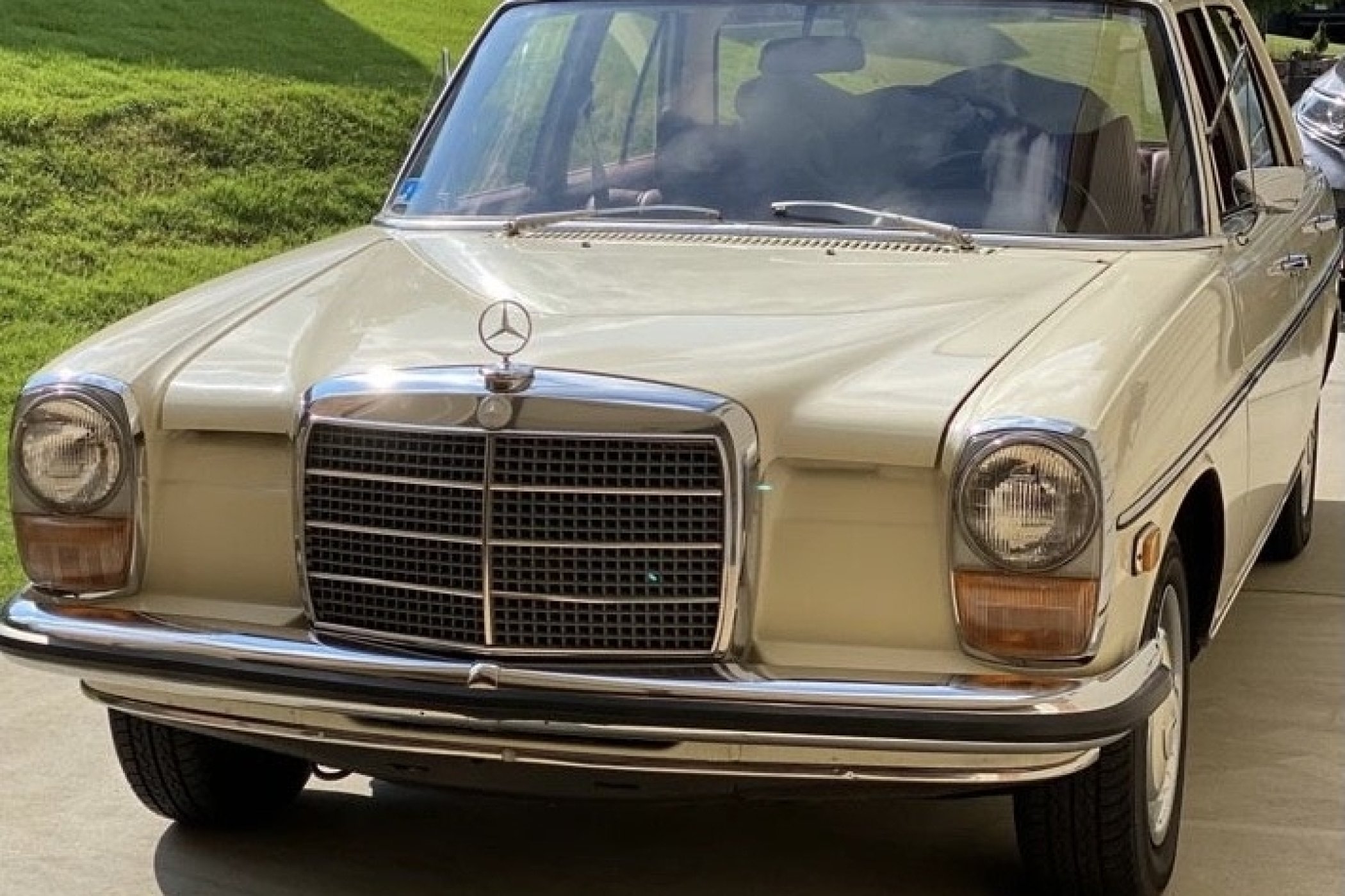 1969 Mercedes-Benz 220