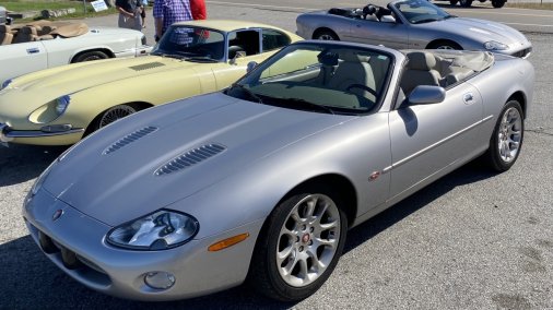 2001 Jaguar XKR