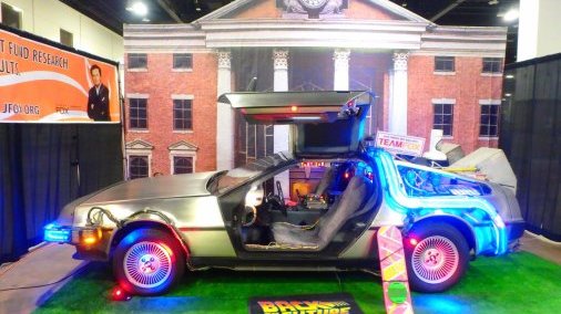 1982 Delorean DMC-12 Back to the Future Time Machine