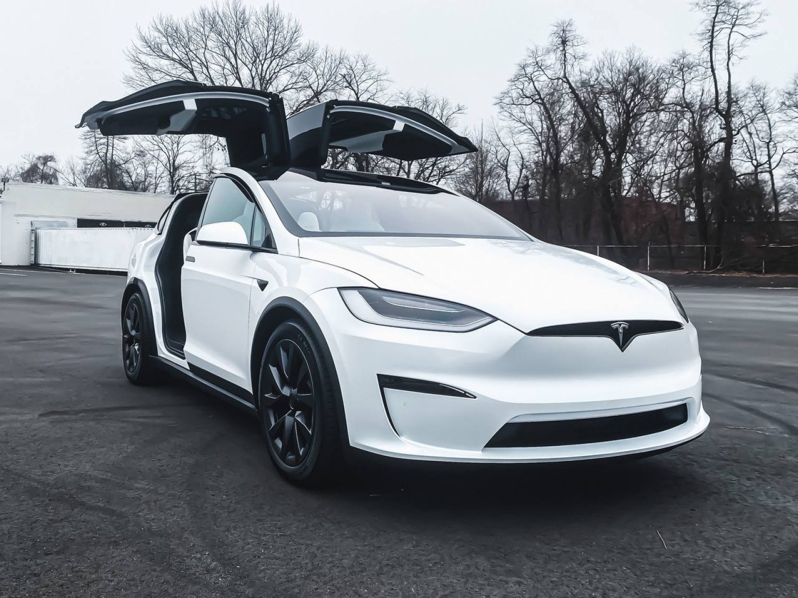 Tesla plaid outlet model x