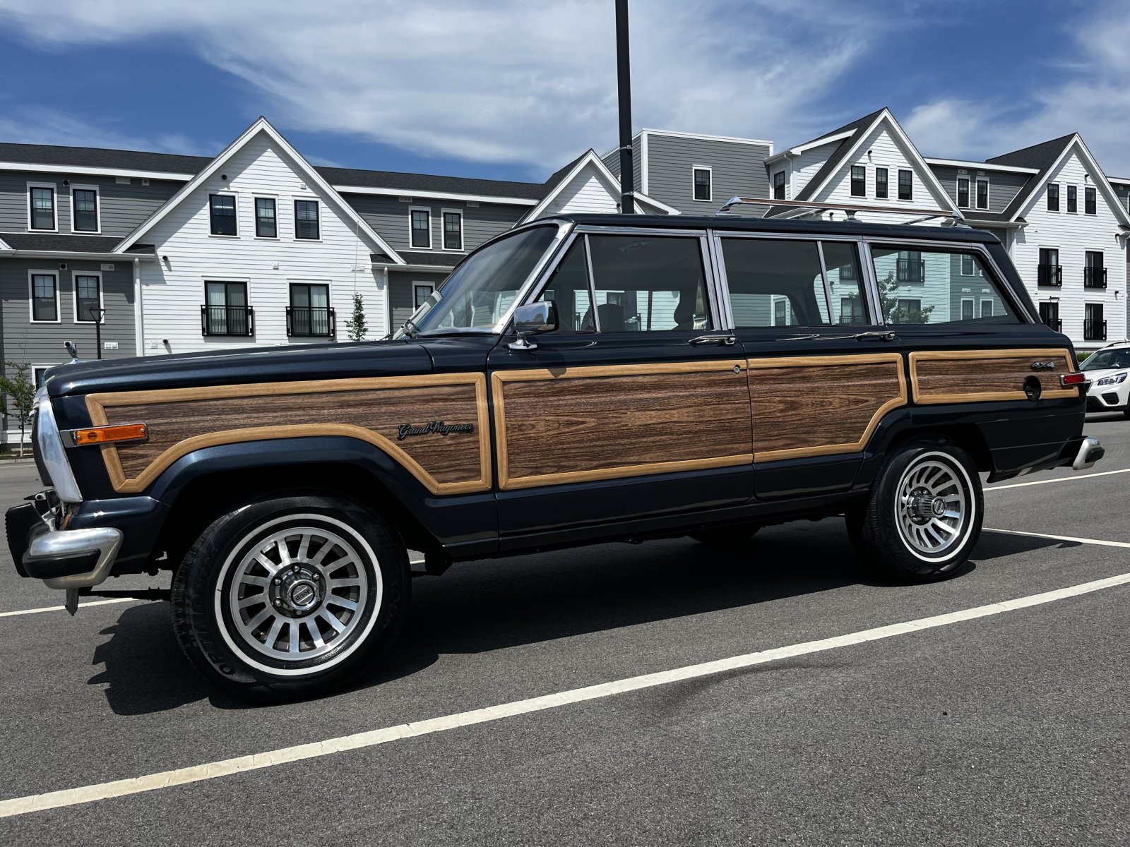 1988 Jeep Grand Wagoneer