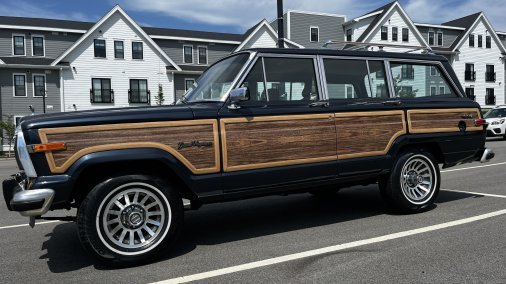 1988 Jeep Grand Wagoneer