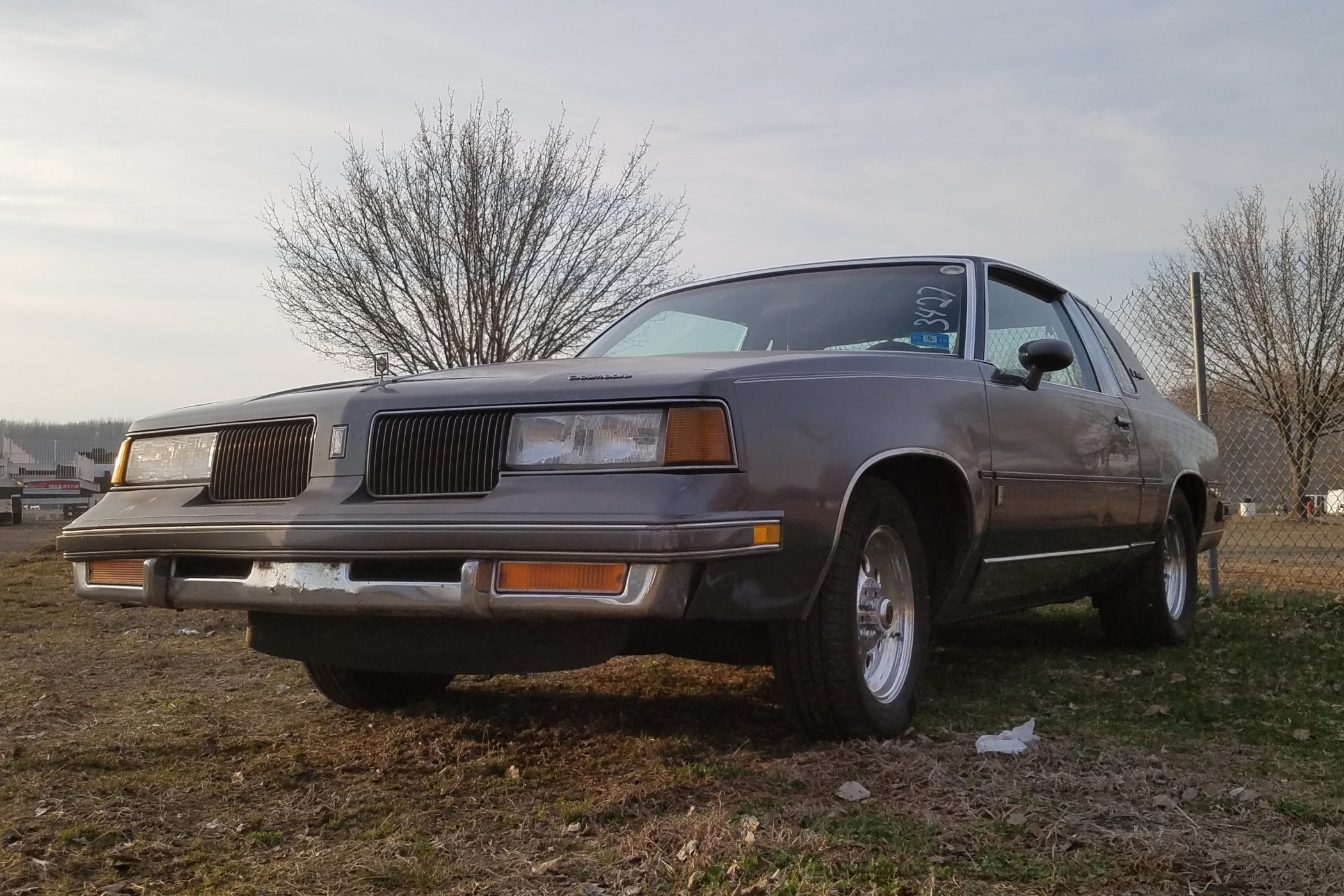 1987 Oldsmobile Cutlass Supreme