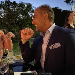 Gary Vartan  Dersarkissian 